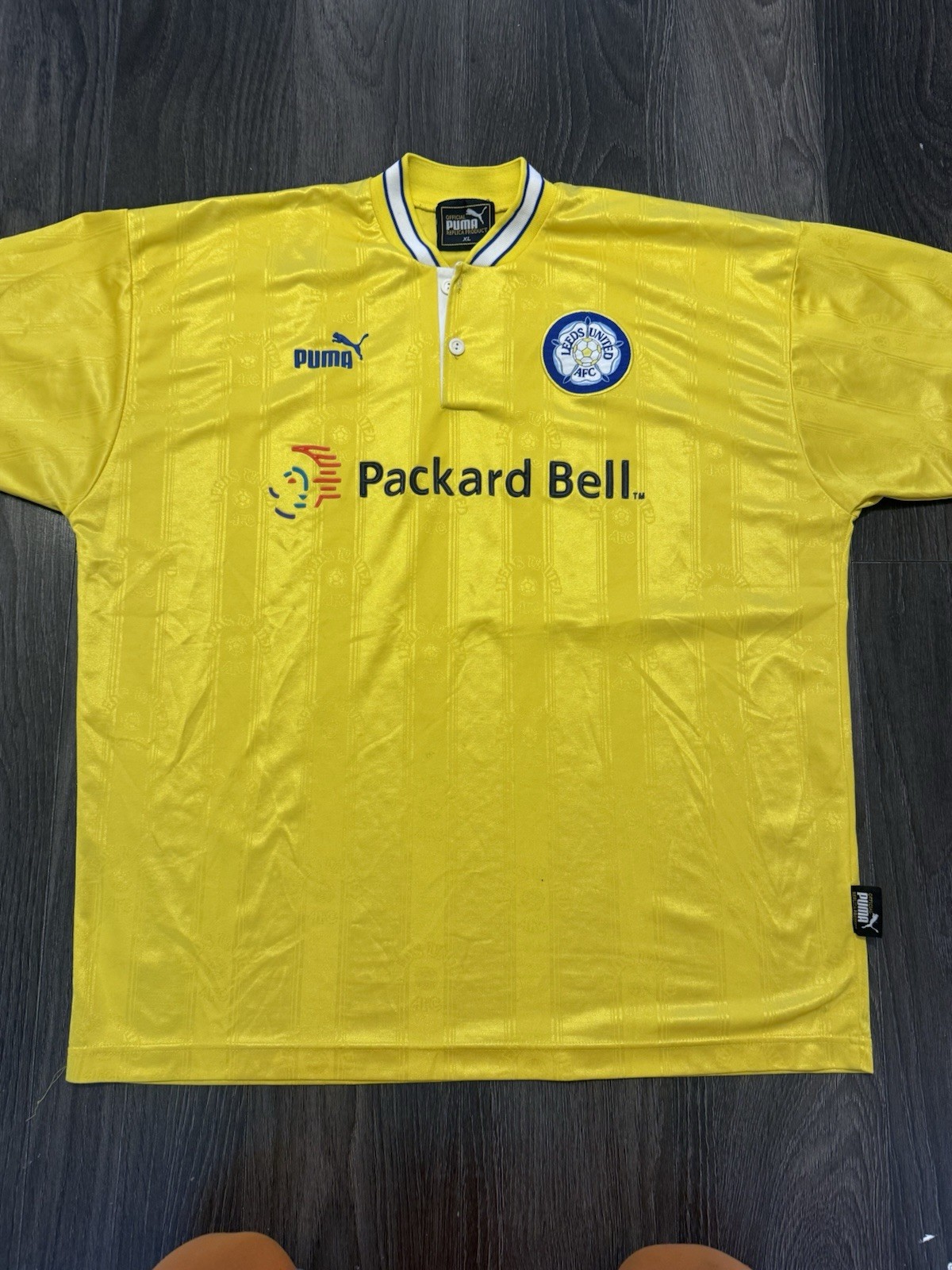 Leeds United Replica 1996/1999 Shirt for sale on Ebay