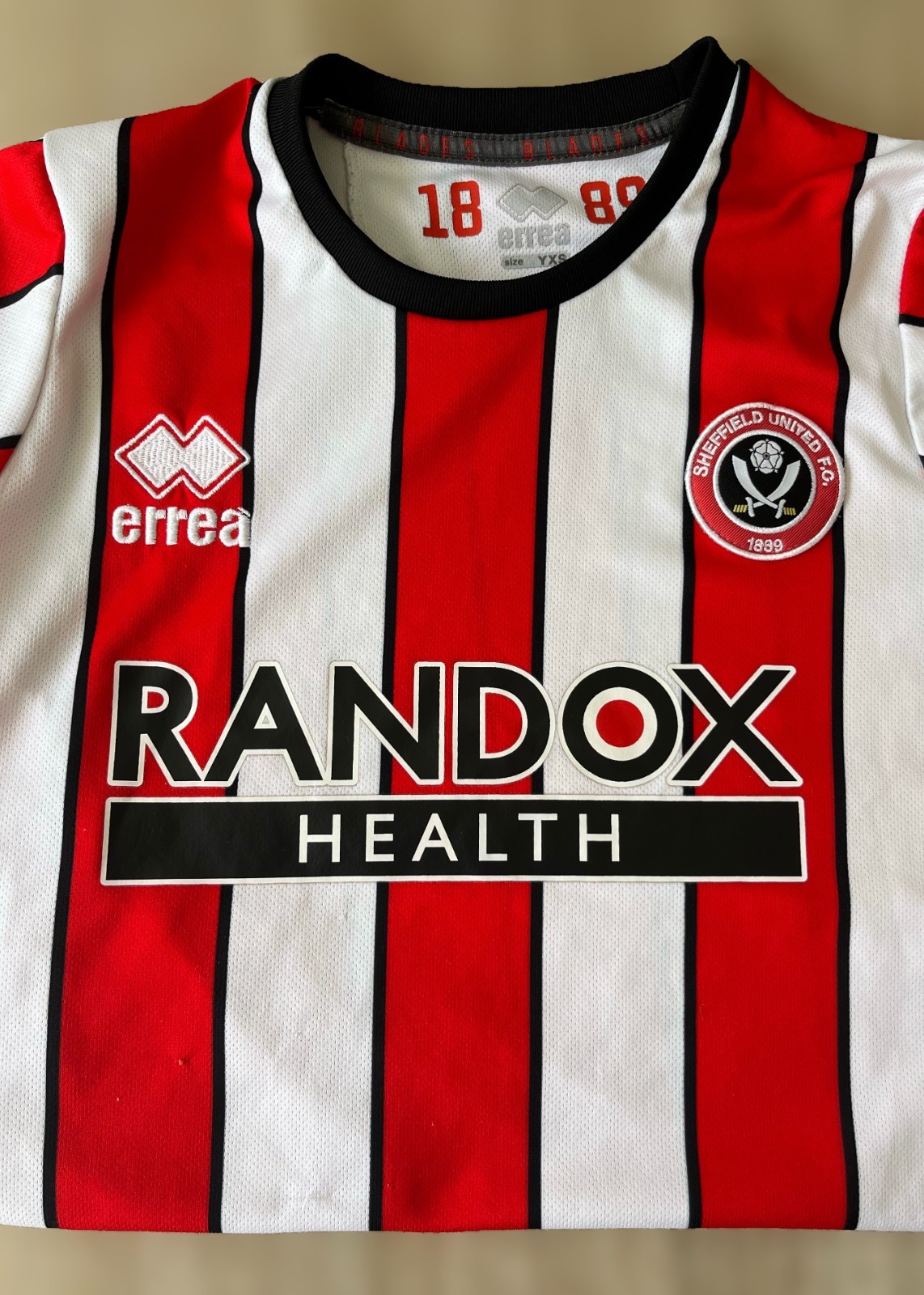 Sheffield United 2021-22 Shirt Size YXS (7-8 year old) Purchased from club shop for sale on Ebay