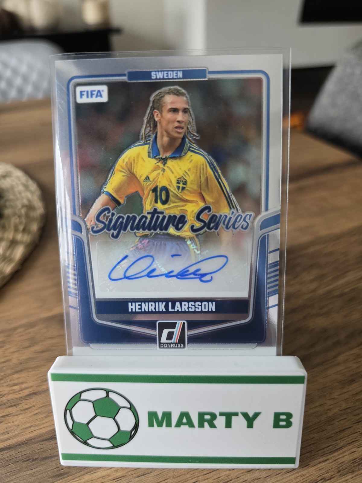 2024-25 Donruss Henrik Larsson Signature Series Auto #SS-HL Sweden Celtic Barca  for sale on Ebay