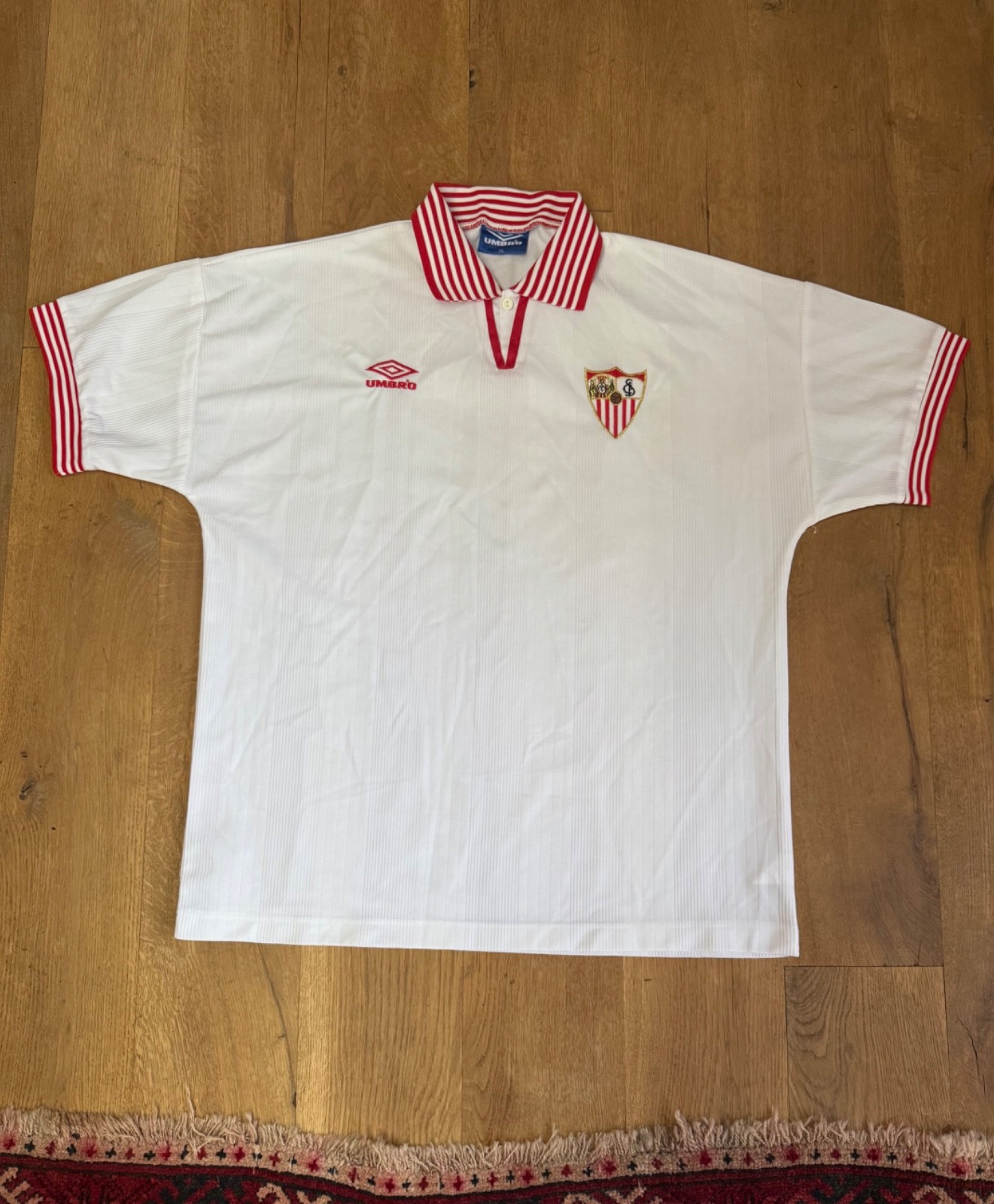 Sevilla Umbro 1996/98 home football shirt. XL for sale on Ebay