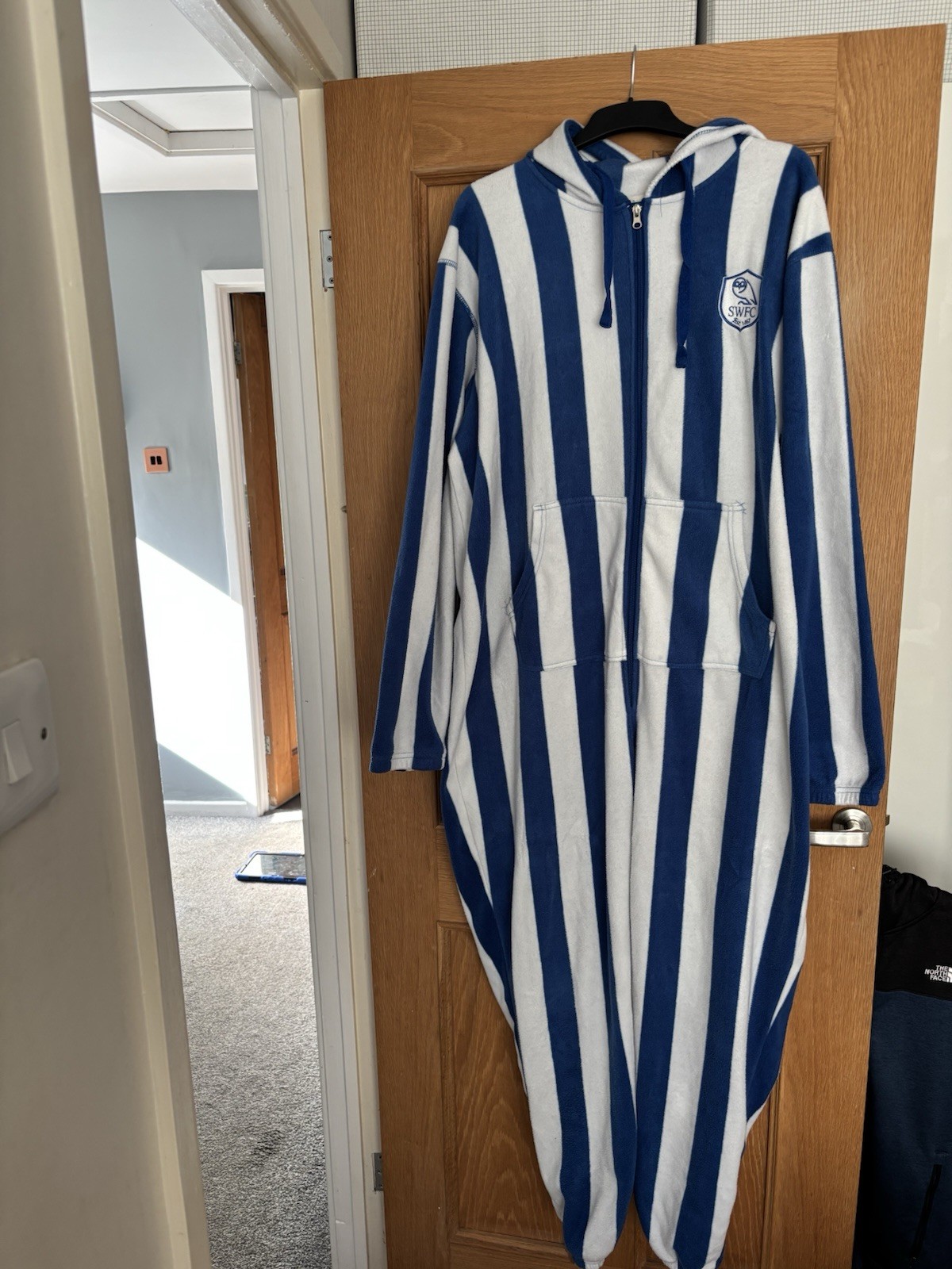 Sheffield Wednesday Adult Size L/XL  lounge wear.  for sale on Ebay