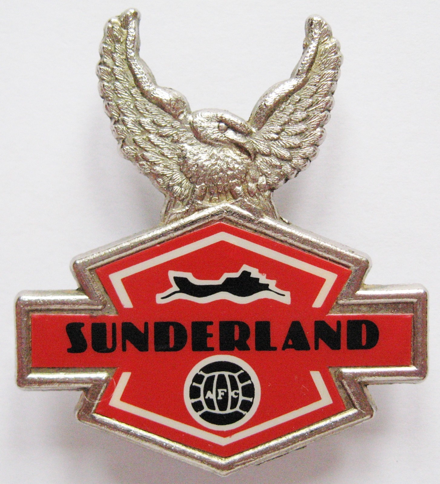 SUNDERLAND - Superb Vintage Insert Football Pin Badge By Coffer Sports for sale on Ebay