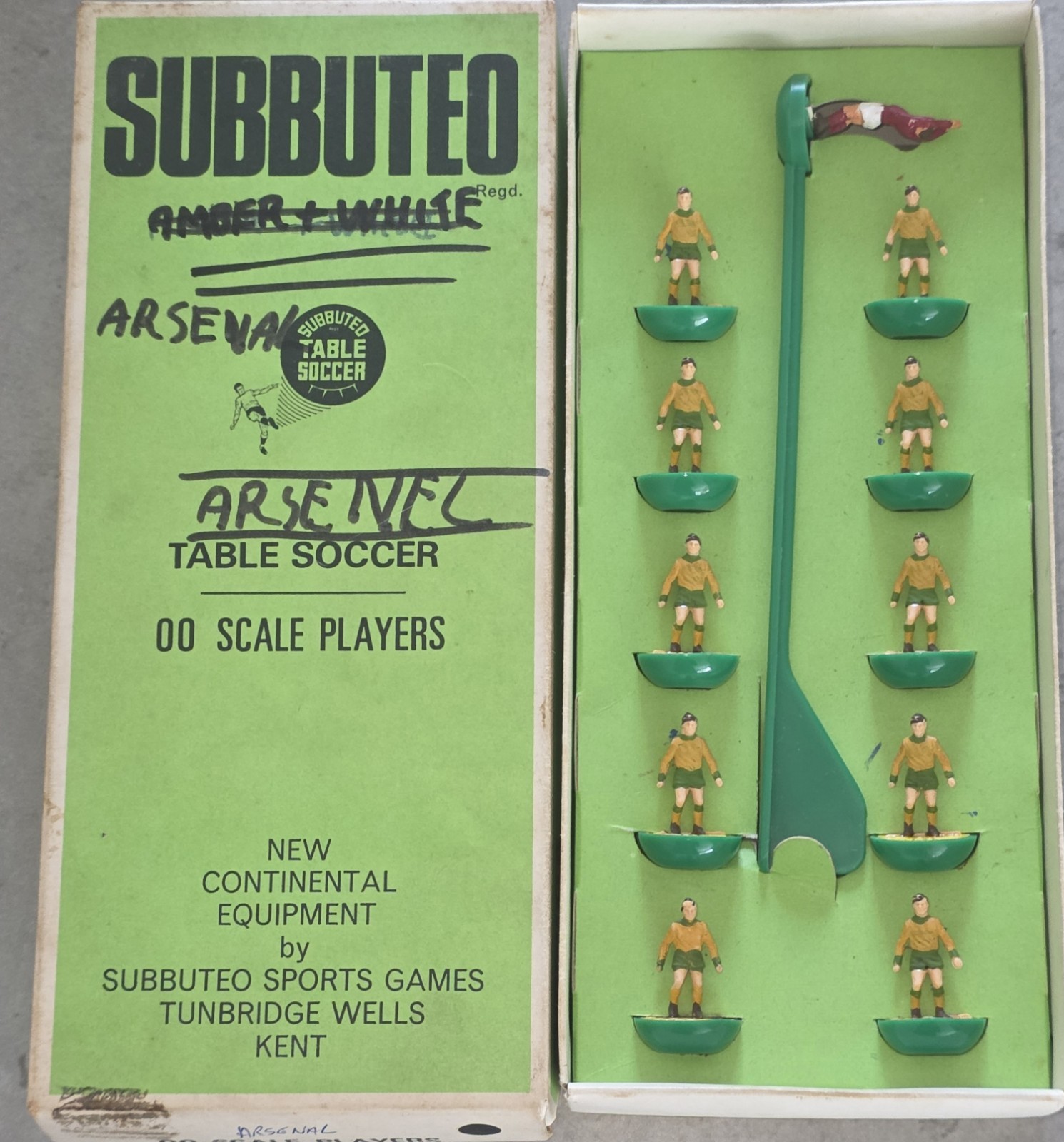 Subbuteo Norwich City Ref 28 HW for sale on Ebay