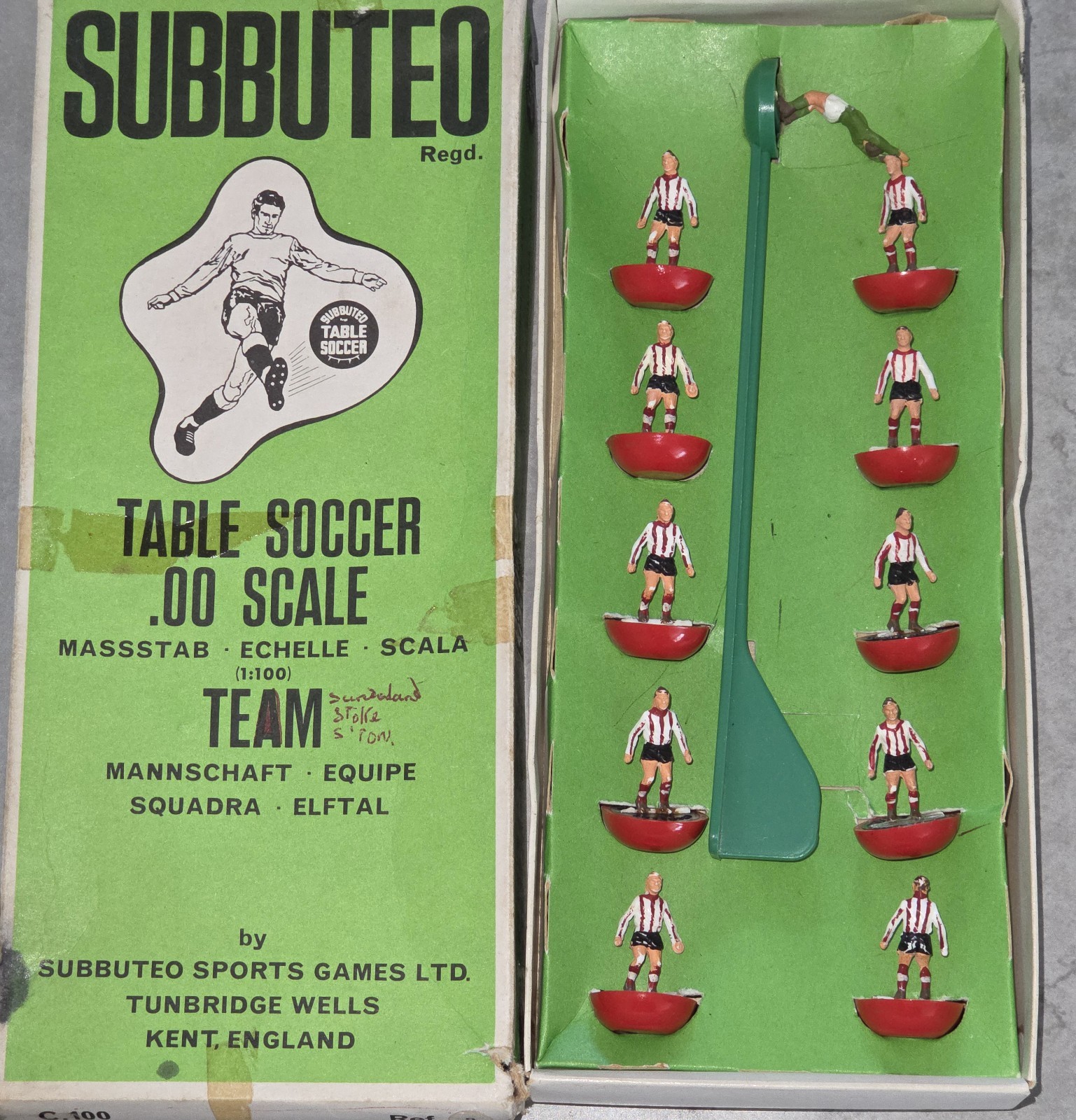 Subbuteo Sunderland Ref 9 HW for sale on Ebay