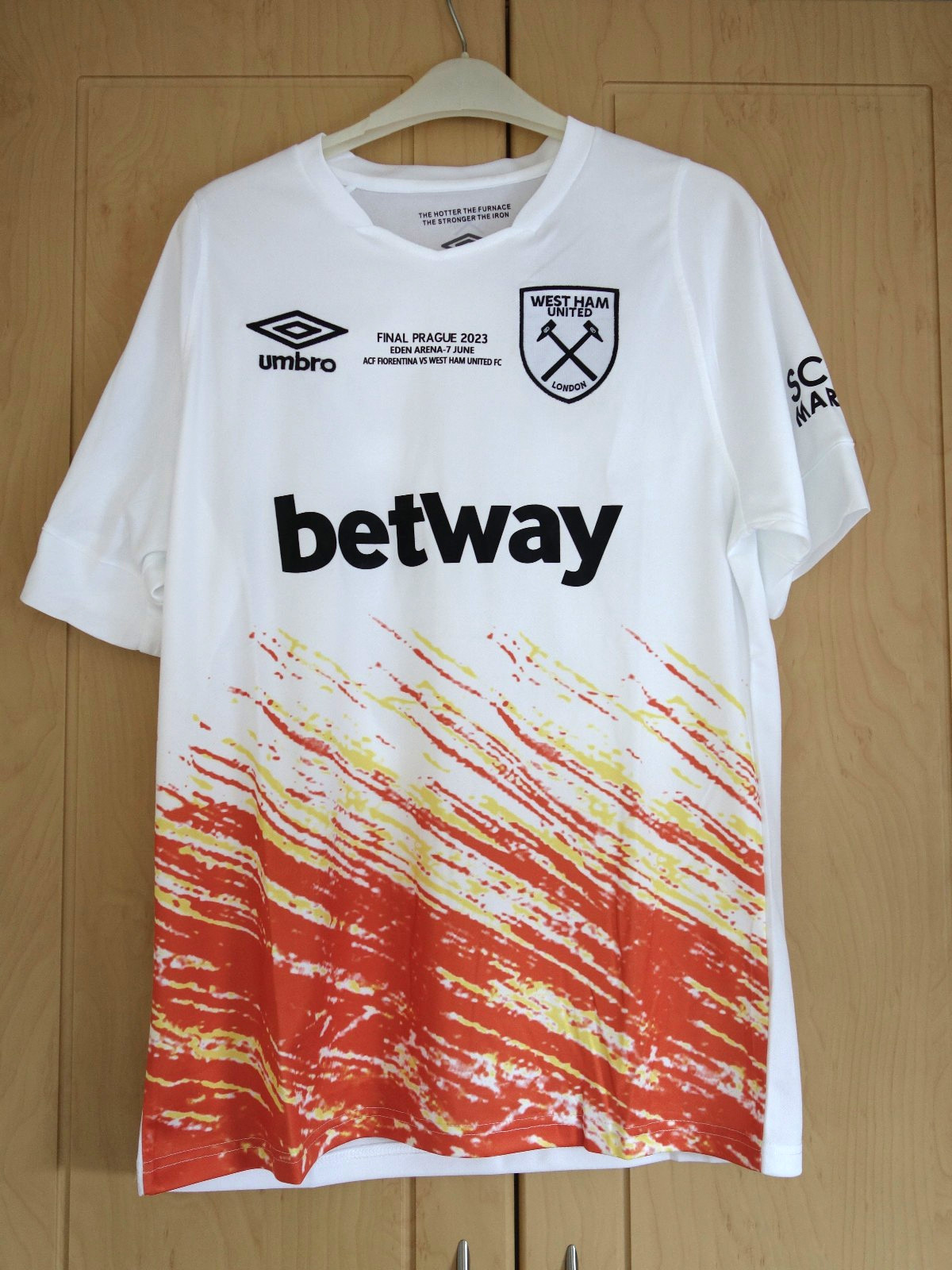 BNwT West Ham souvenir 3rd Shirt Europa Conference 22/23/Patches/Bowen #20 Large for sale on Ebay