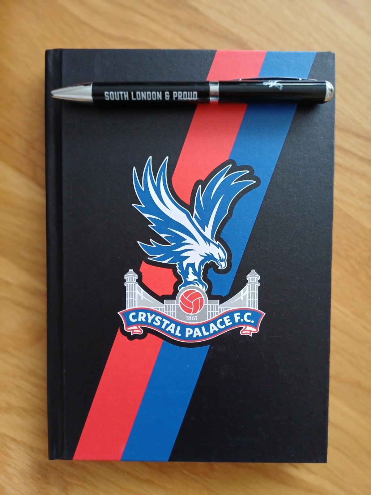 Crystal Palace FC - A5 Notebook, Pen, Keyring & Pin Badge Gift Box for sale on Ebay
