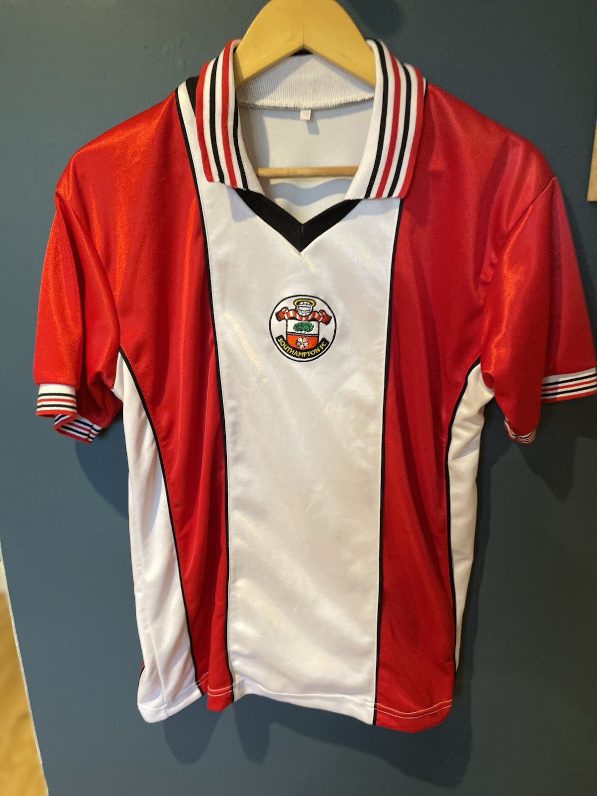 Southampton 1980s  Home Shirt for sale on Ebay