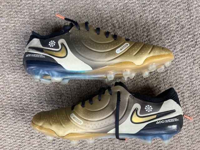 NIKE  TIEMPO LEGEND 10 ELITE FG SE GOLDEN TOUCH FOOTBALL BOOTS for sale on Ebay