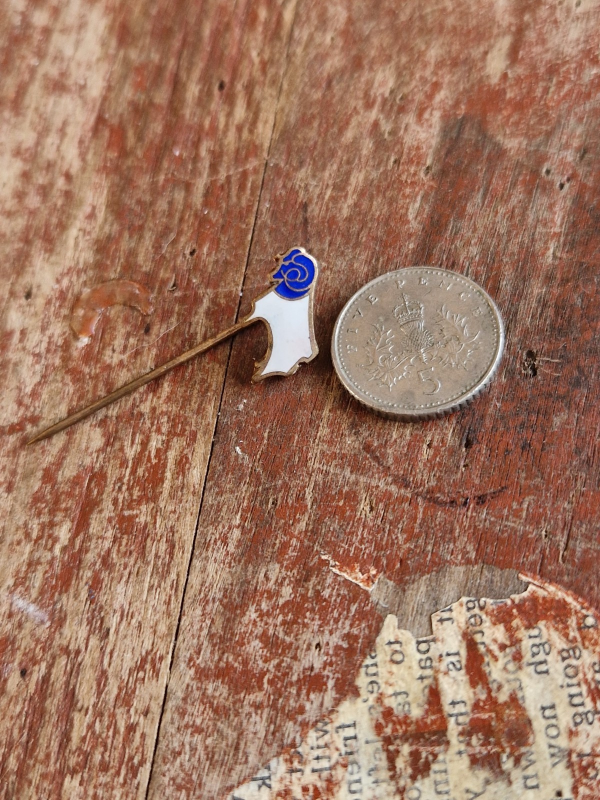 DERBY COUNTY  F C - VINTAGE  70's TIE PIN  COLLECTABLE  FOOTBALL Pin BADGE for sale on Ebay