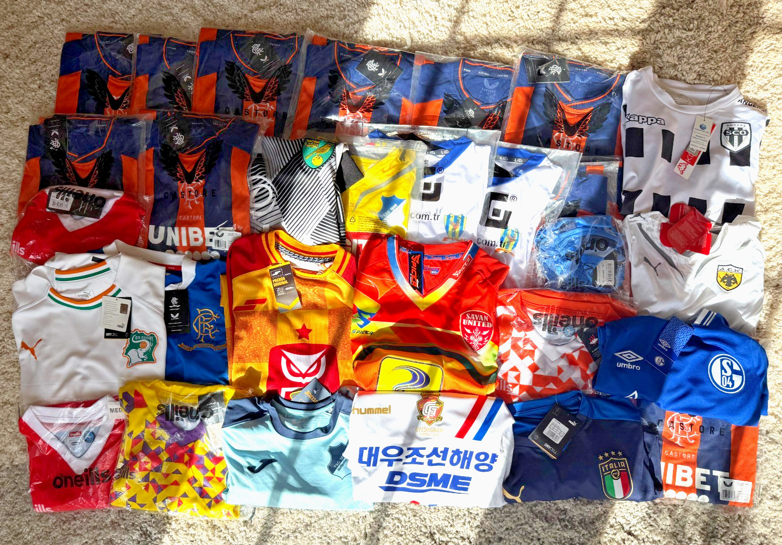 30x OFFICIAL BNWT FOOTBALL SHIRTS BUNDLE JOBLOT BRAND NEW WITH TAGS AUTHENTIC for sale on Ebay