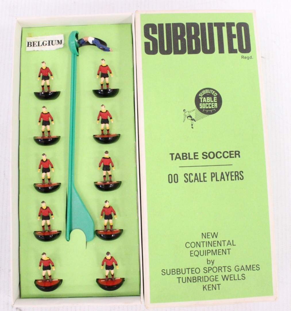 Vtg SABBUTEO Weighted 00 Scale Table Top BELGIUM Football Team -S28 for sale on Ebay