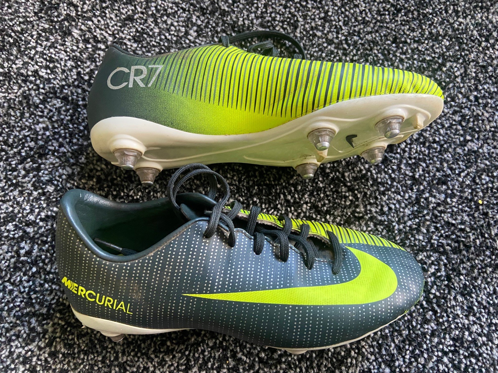 NIKE MERCURIAL CR7 Boys Kids Metal Stud Football Boots Uk 3 Eu 35.5 soft ground for sale on Ebay
