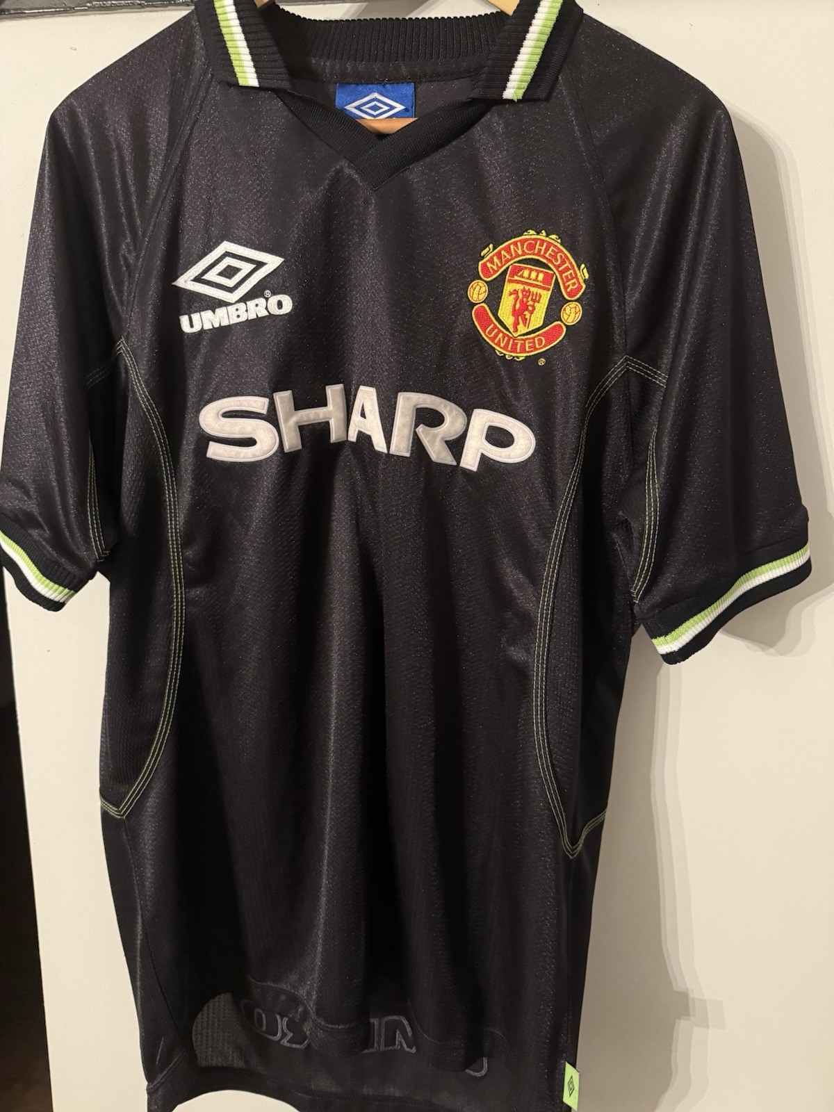 Original Manchester United 3rd Shirt 1998-99 Men’s Large Great Condition Rare for sale on Ebay