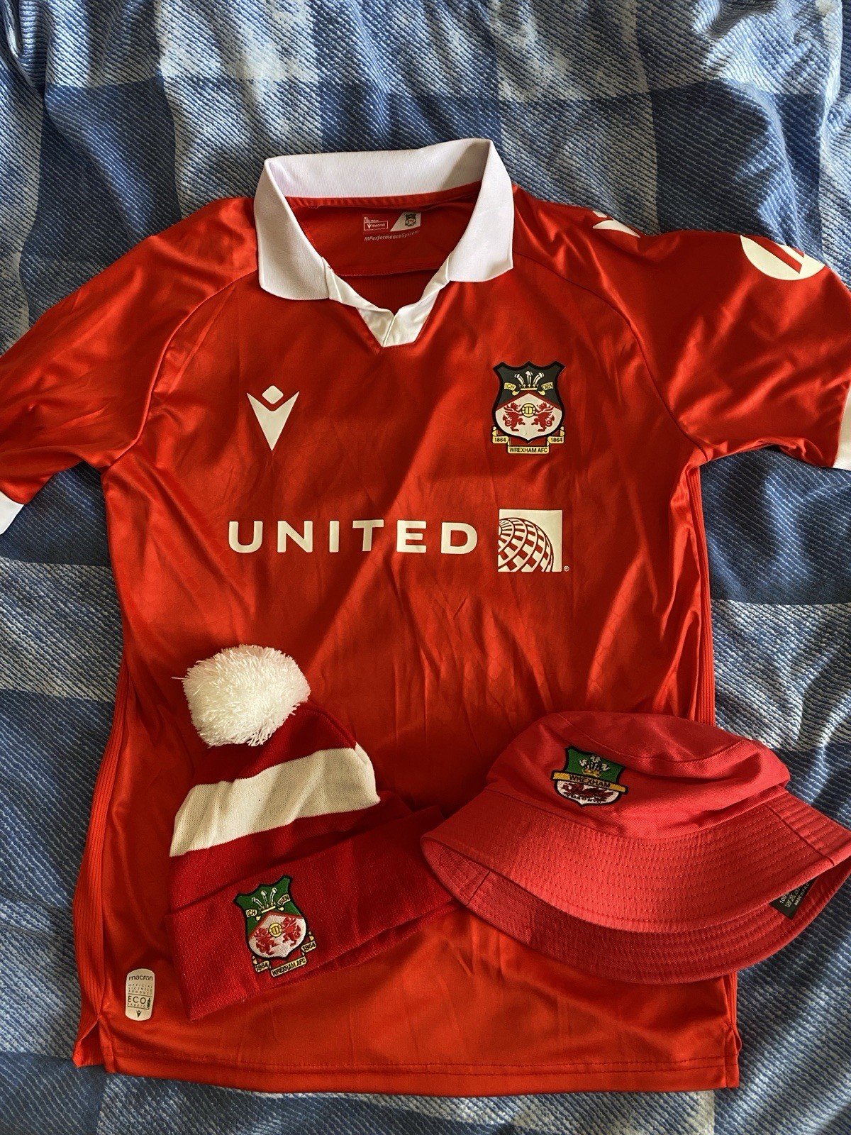 Wrexham Men's  Football  Shirt Size XL, Red Season 2024/2025 for sale on Ebay