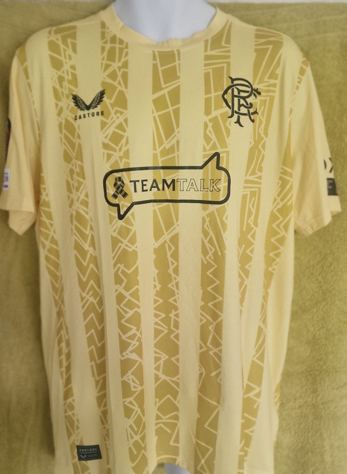 Rangers FC pro issue pink away goalkeeper shirt  2024/25  large no31 Kelly for sale on Ebay