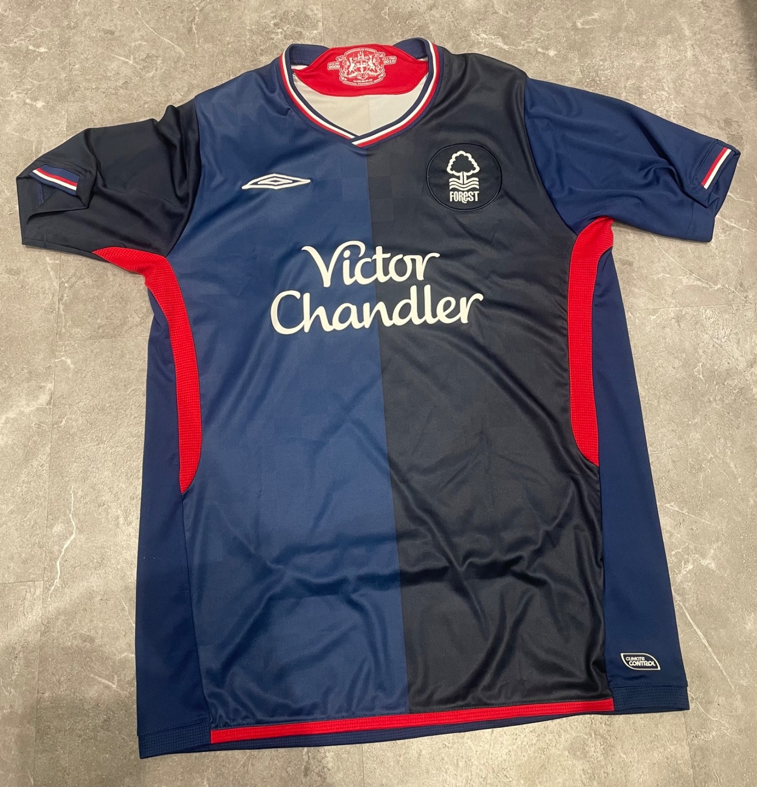Mint condition, Rare and original 2009/10 season Nottingham Forest away shirt. for sale on Ebay