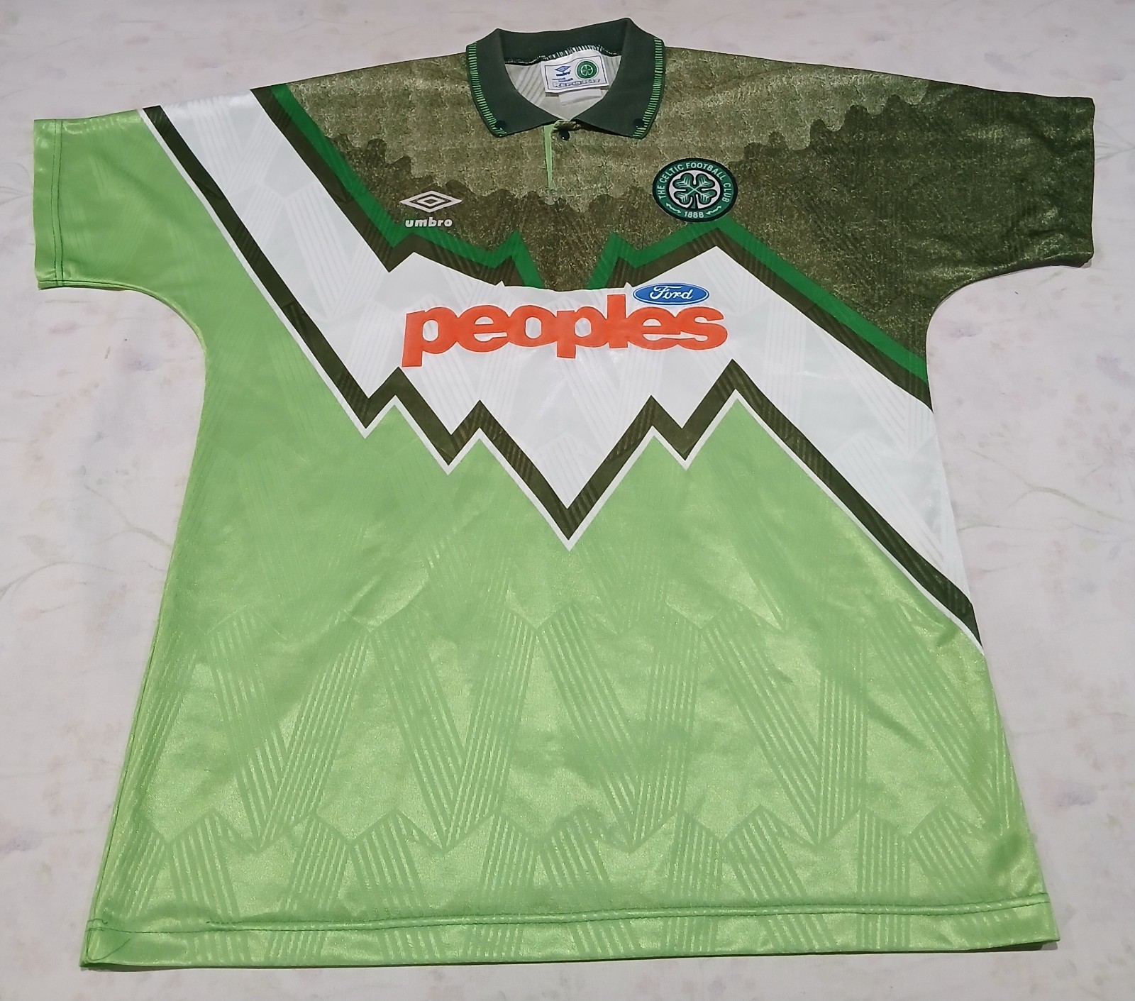 Vintage Celtic 1991/92 Umbro Men's Size L Away Original Football Shirt Scottish for sale on Ebay