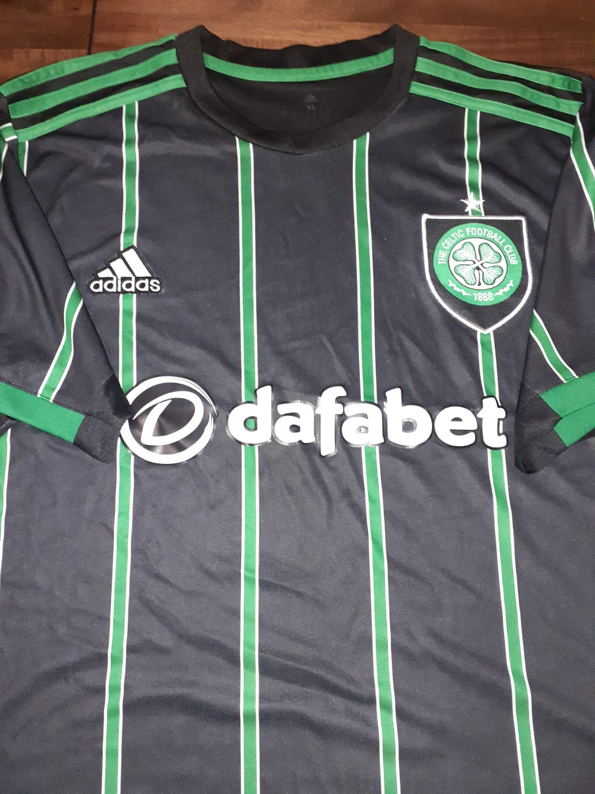 Celtic Football Shirt (XL) for sale on Ebay