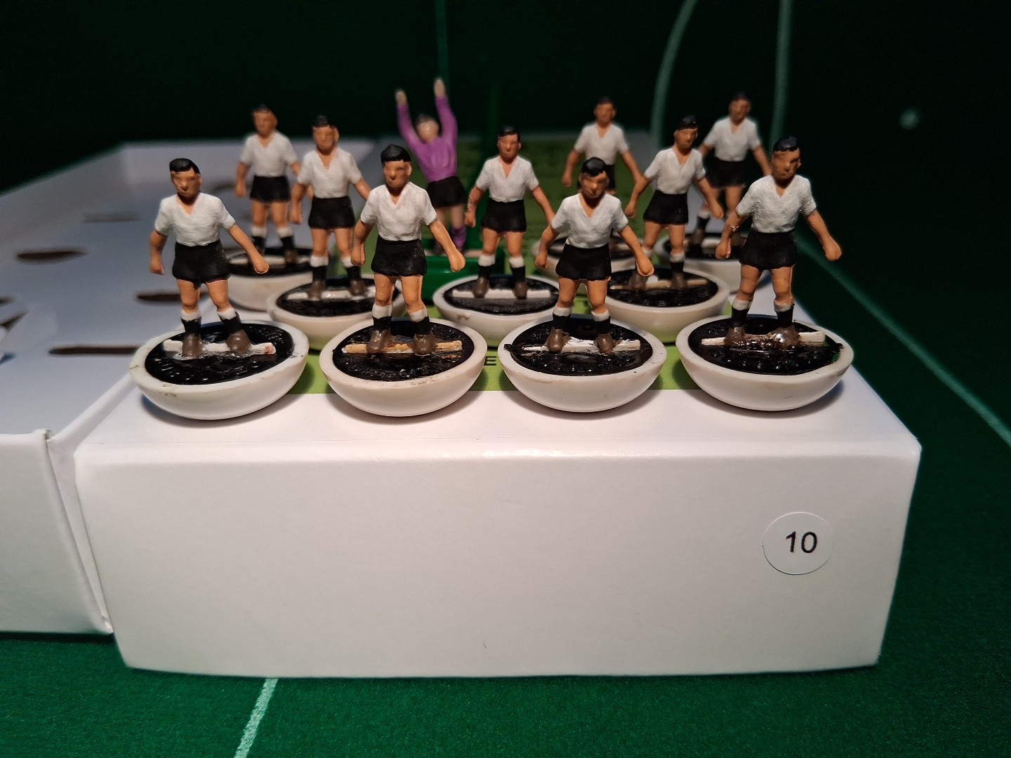 Subbuteo OHW Team. Ref 10. Derby, Luton, Fulham, Ayr Utd etc etc etc for sale on Ebay