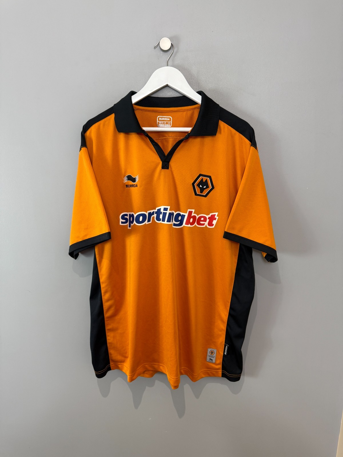WOLVES 2010/11 HOME SHIRT  (size XXL)  ORIGINAL VINTAGE FOOTBALL SHIRT for sale on Ebay