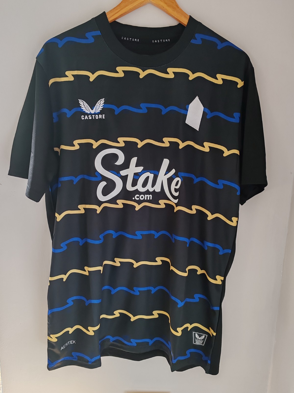 Everton 25/26 Third Shirt XL, Replica for sale on Ebay