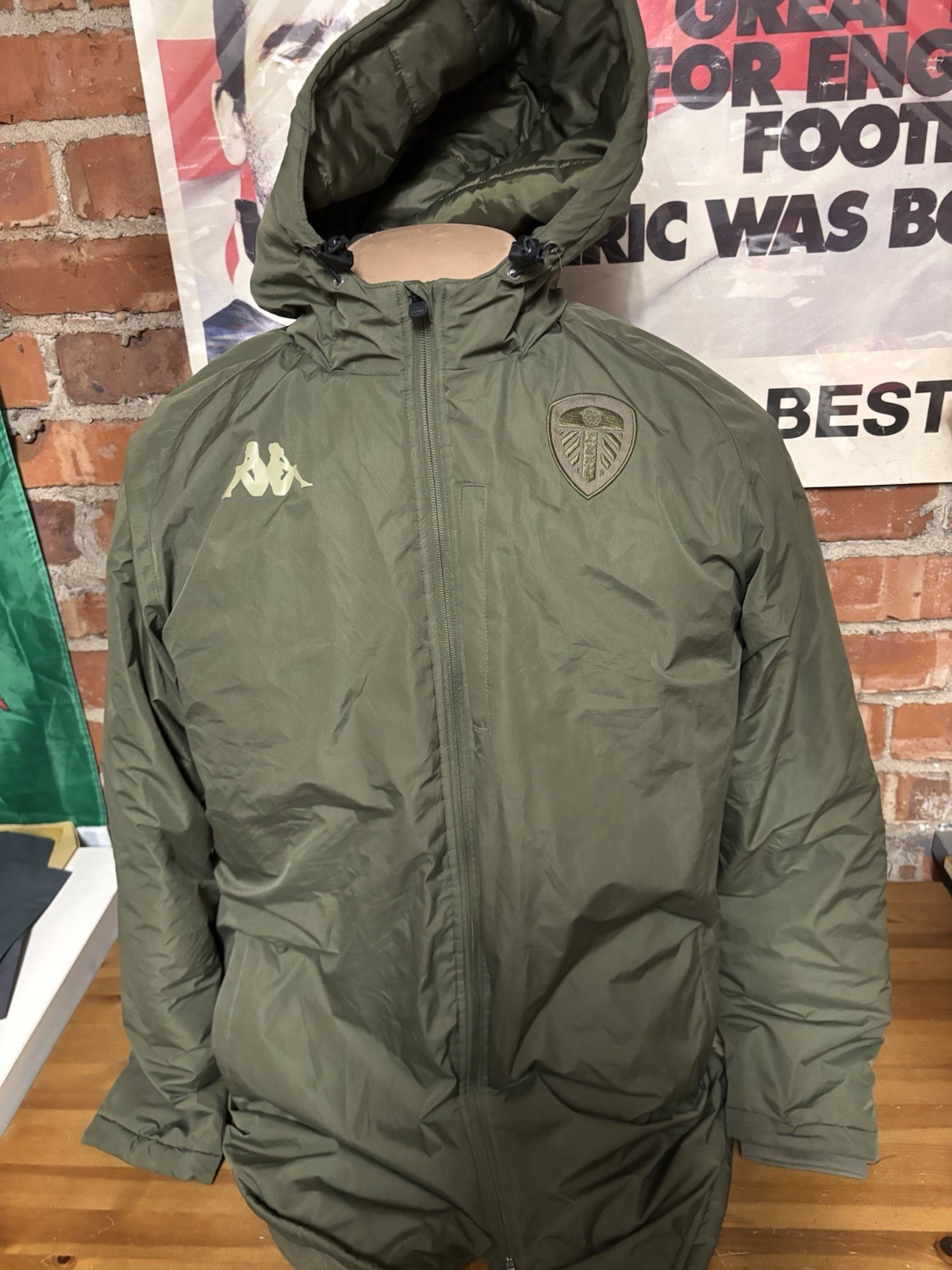 KAPPA LEEDS UNITED UTD STADIUM BENCH COAT ADULT SIZE MEDIUM for sale on Ebay