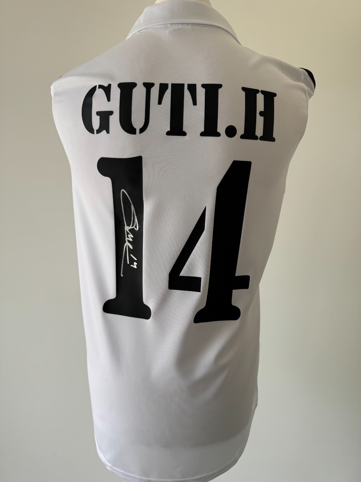 Signed GUTI HERNANDEZ shirt - Real Madrid - PROOF/COA - Besiktas Spain for sale on Ebay