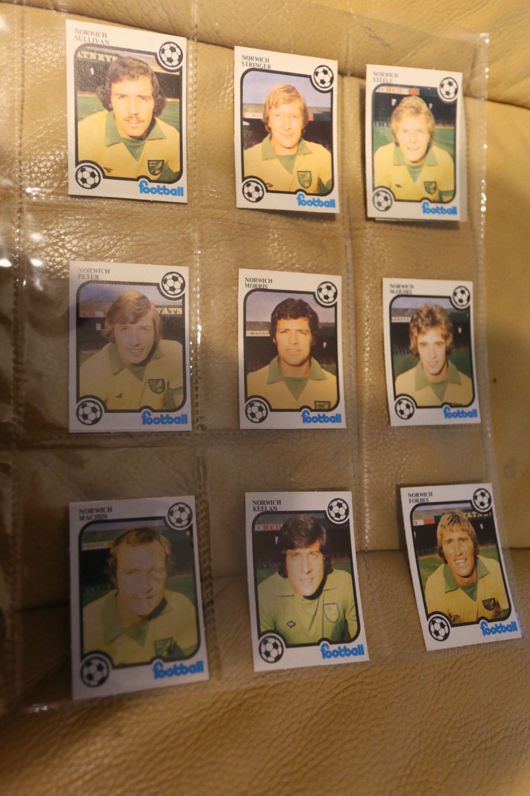 FOOTBALL 1975 MONTY GUM NORWICH CITY FC COLLECTION ORIGINAL TRADING CARDS for sale on Ebay