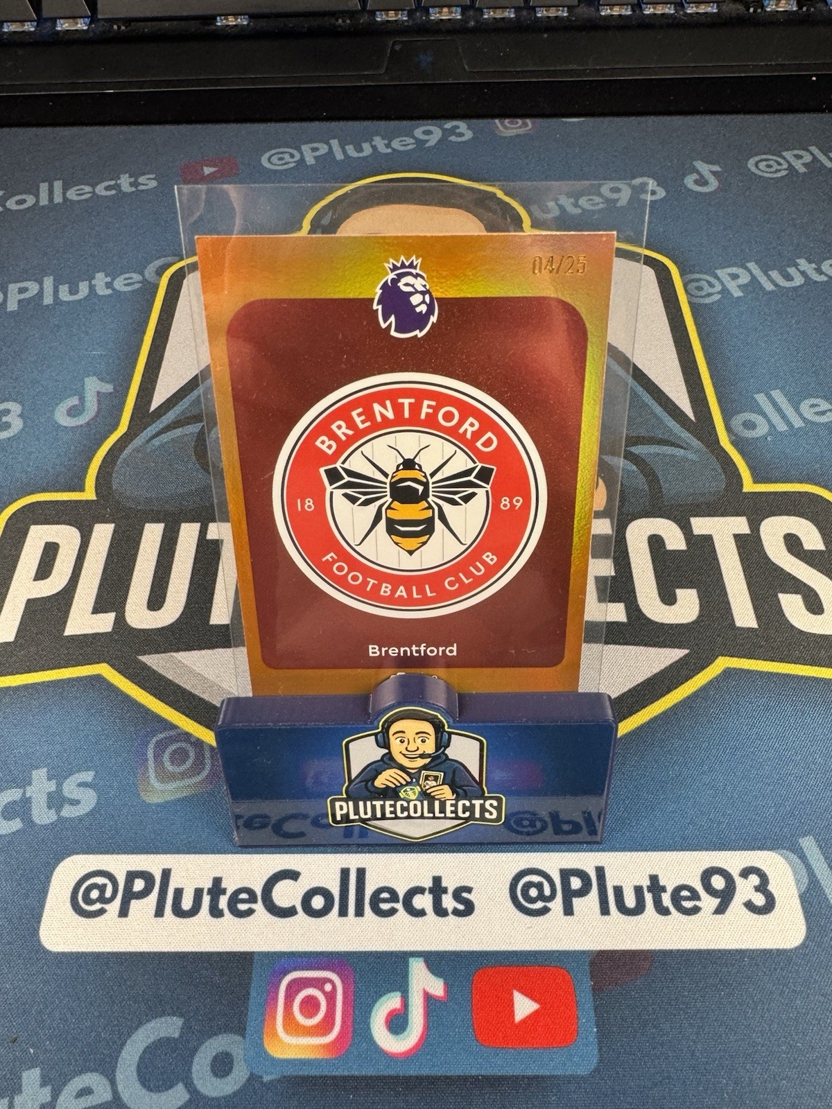 Topps Premier League 2025-26 Brentford Badge Orange /25 for sale on Ebay