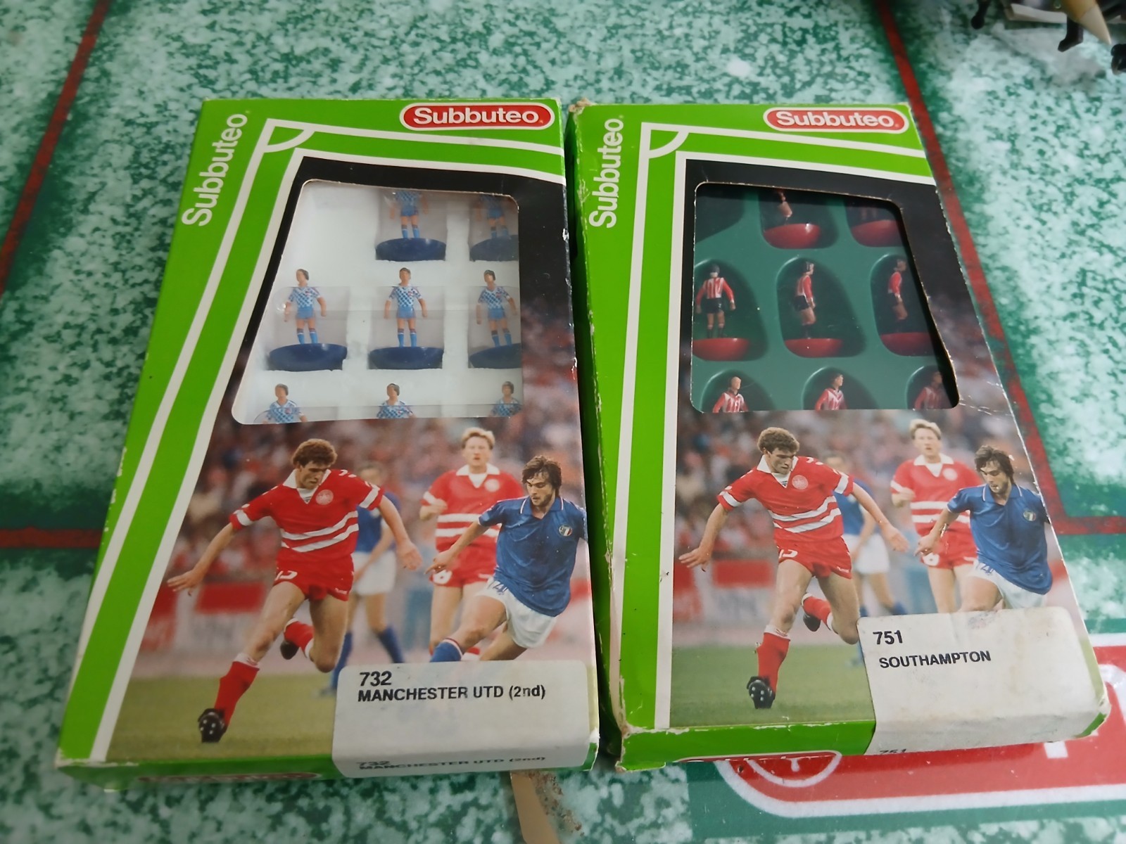 Subbuteo Teams x 2 Manchester United and Southampton Players for sale on Ebay