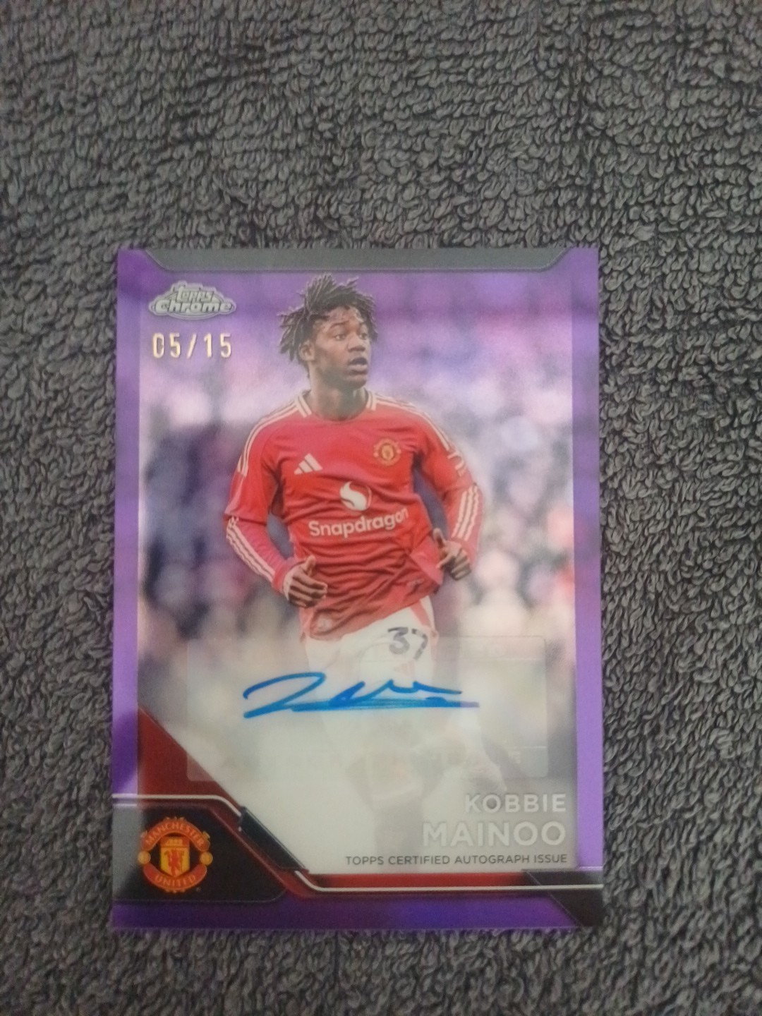 TOPPS MANCHESTER UNITED DELUXE SET KOBBIE MAINOO AUTO TO 15 PACK FRESH FIRE 🔥 for sale on Ebay