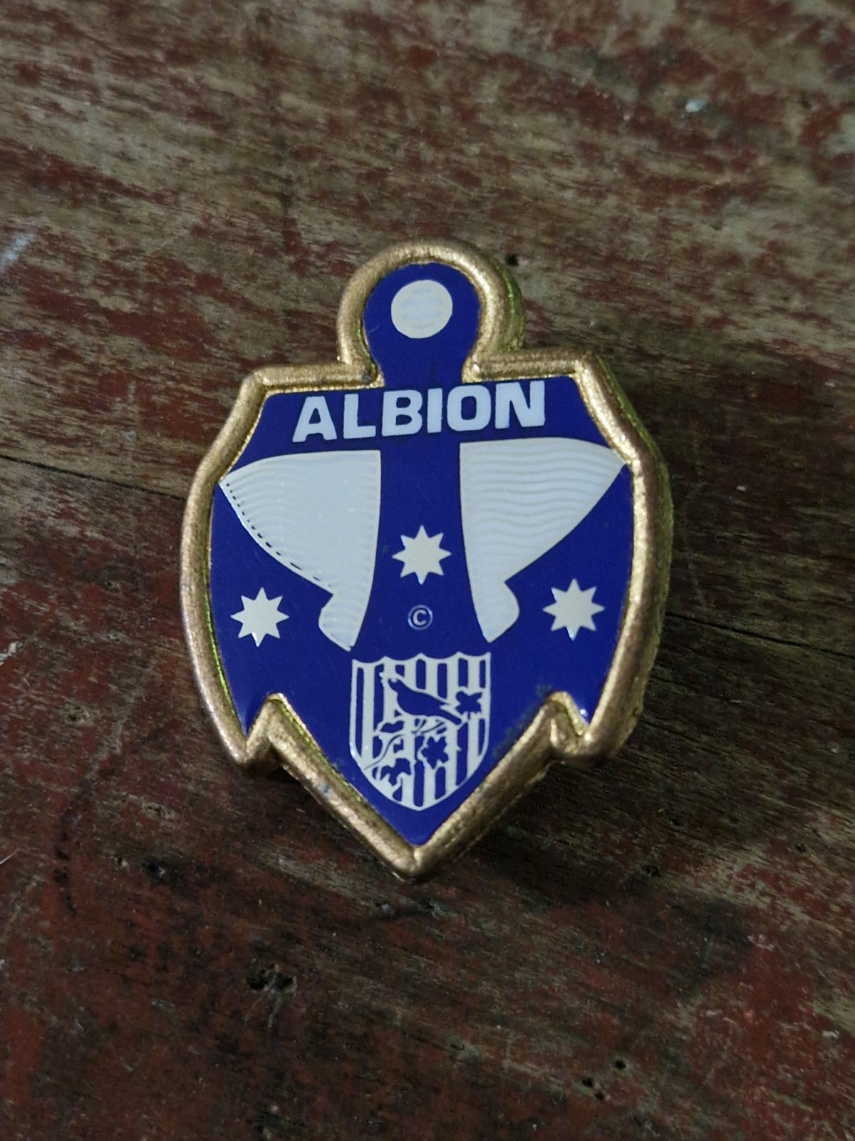 WEST BROMWICH ALBION F C - 70's COFFER INSERT COLLECTABLE VINTAGE FOOTBALL BADGE for sale on Ebay