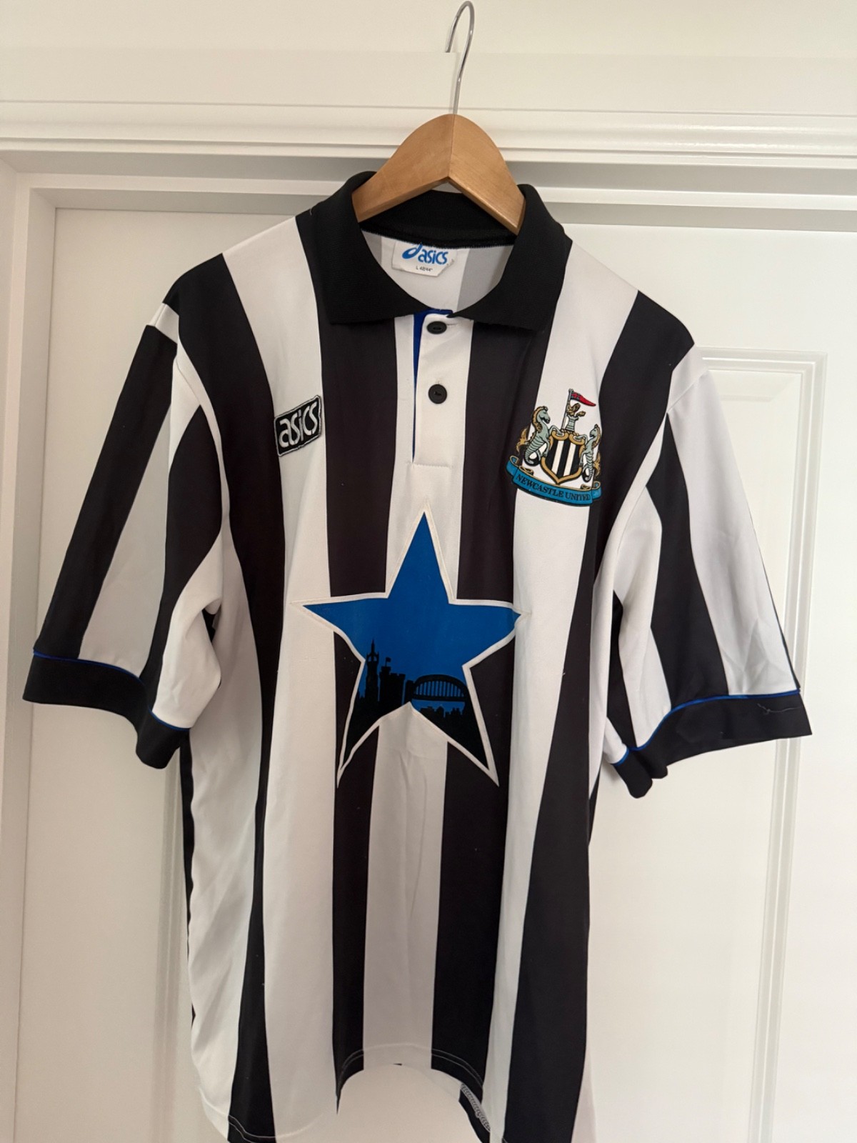 Great condition - Newcastle 1993- 1995  Adidas Home shirt size Large for sale on Ebay