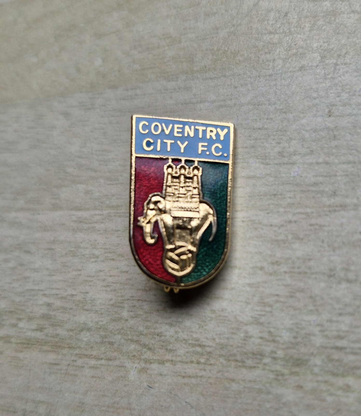 VINTAGE COVENTRY CITY FOOTBALL CLUB - ENAMEL PIN BADGE - COFFER LONDON for sale on Ebay