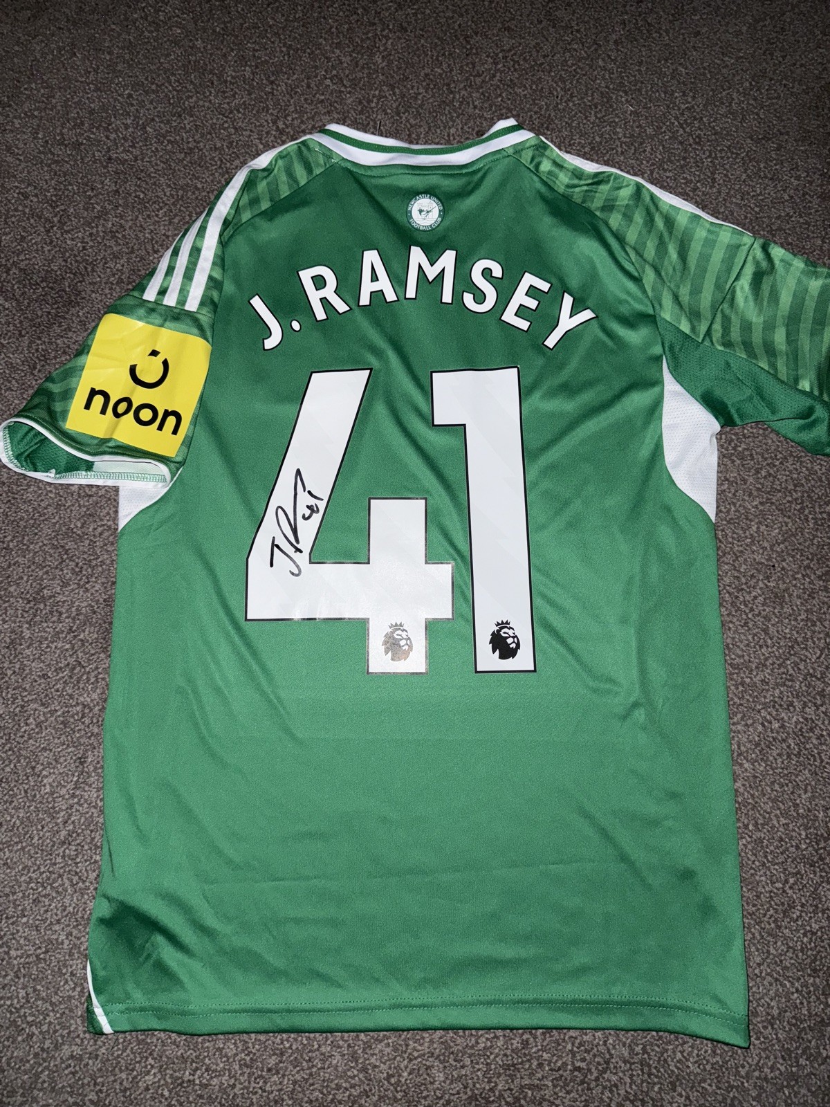 SIGNED NEWCASTLE UNITED SHIRT 25/26 JACOB RAMSEY PROOF  for sale on Ebay