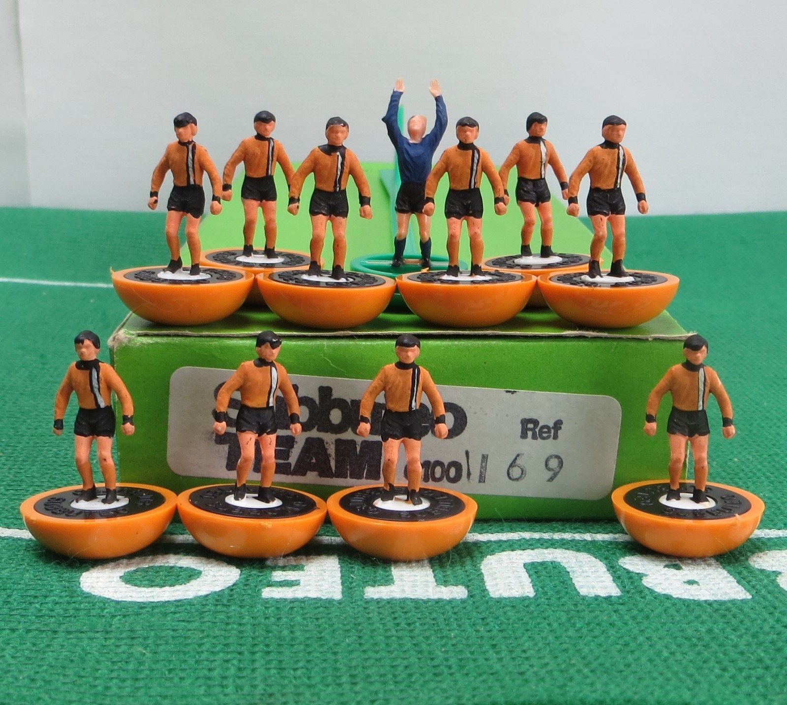 SUBBUTEO LW ORIGINAL HP REF 169 LUTON TOWN, IN ORIGINAL LABELLED BOX. for sale on Ebay