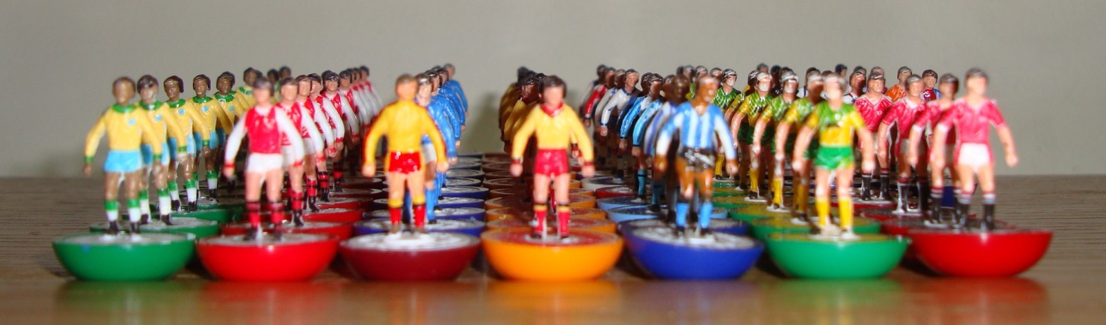 75 x SUBBUTEO LIGHTWEIGHT PLAYERS IN USED CONDITION FOR RESTORATION ~ 1980's for sale on Ebay