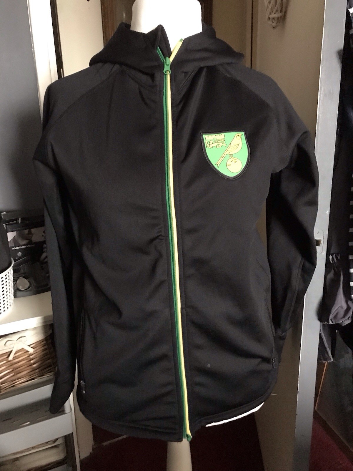 Norwich City FC Ladies XXL Jacket for sale on Ebay