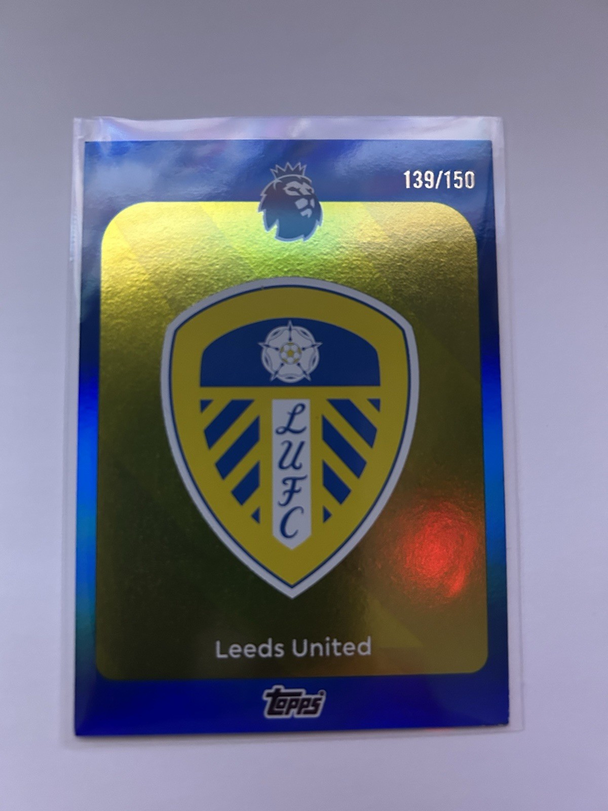 TOPPS PREMIER LEAGUE 2026 2025/26  LEEDS UNITED BADGE CREST /150 BLUE PARALLEL  for sale on Ebay