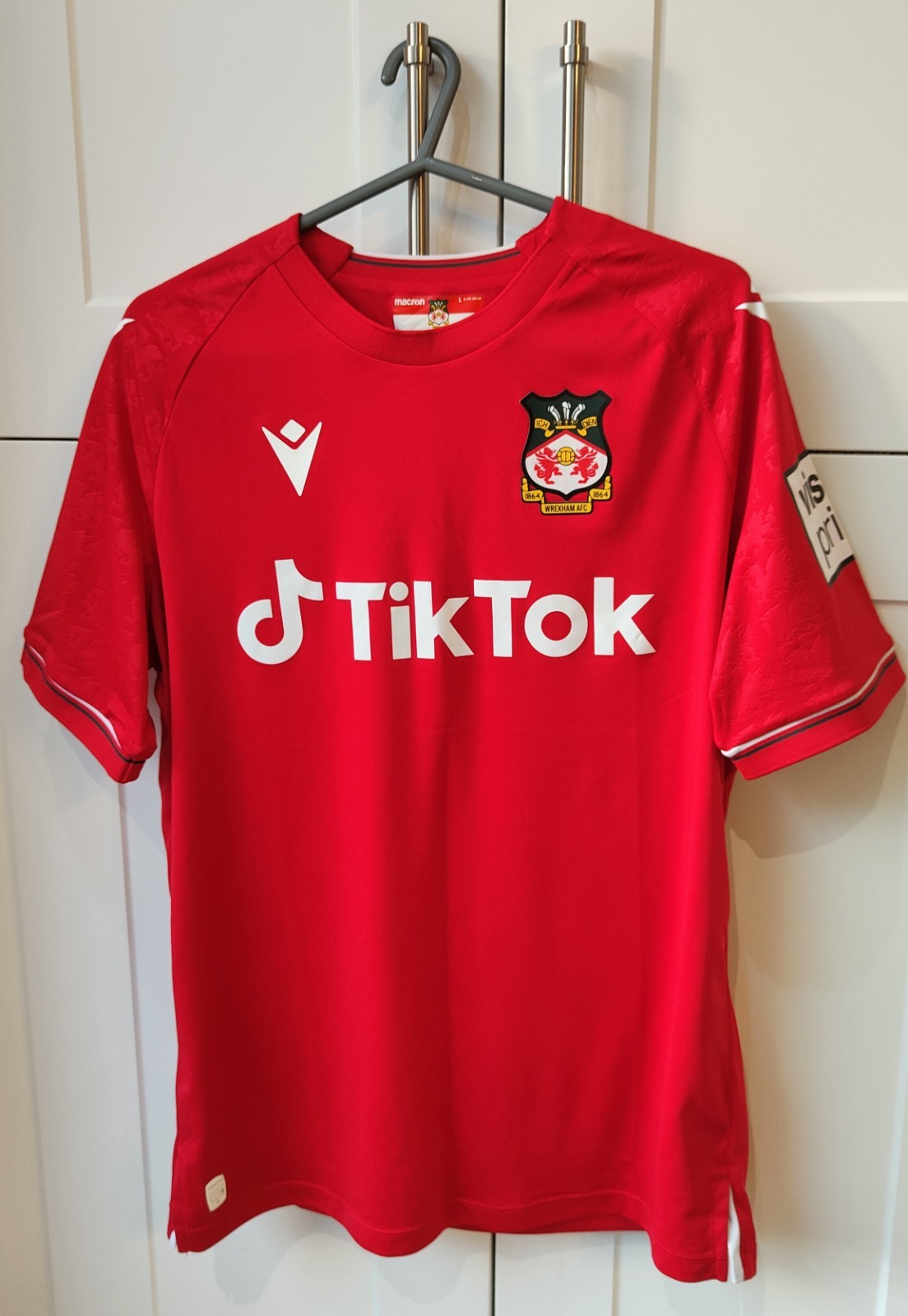 Wrexham AFC 2022/23 Men's Home Shirt Size Large for sale on Ebay