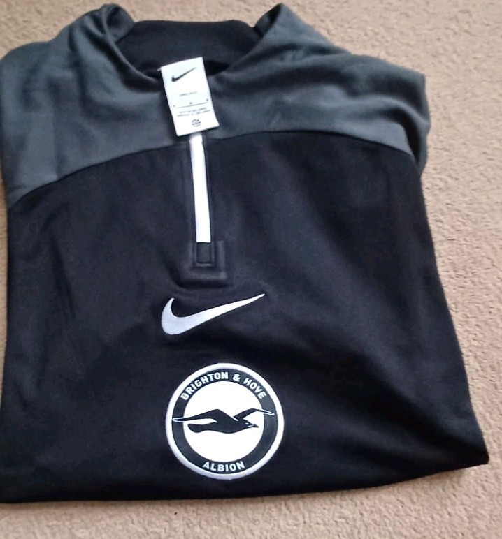 Men's Nike Brighton Hove Albion Training Top  Size Medium  for sale on Ebay