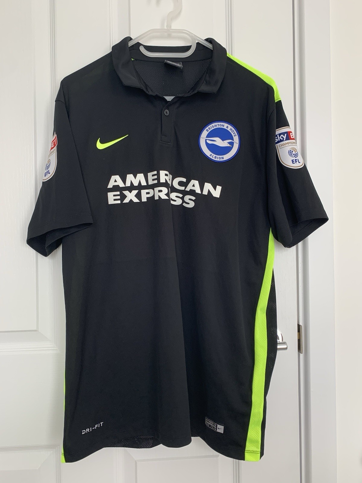 Men's Nike Brighton And Hove Albion 2016-2018 Away Football Shirt Size Large for sale on Ebay