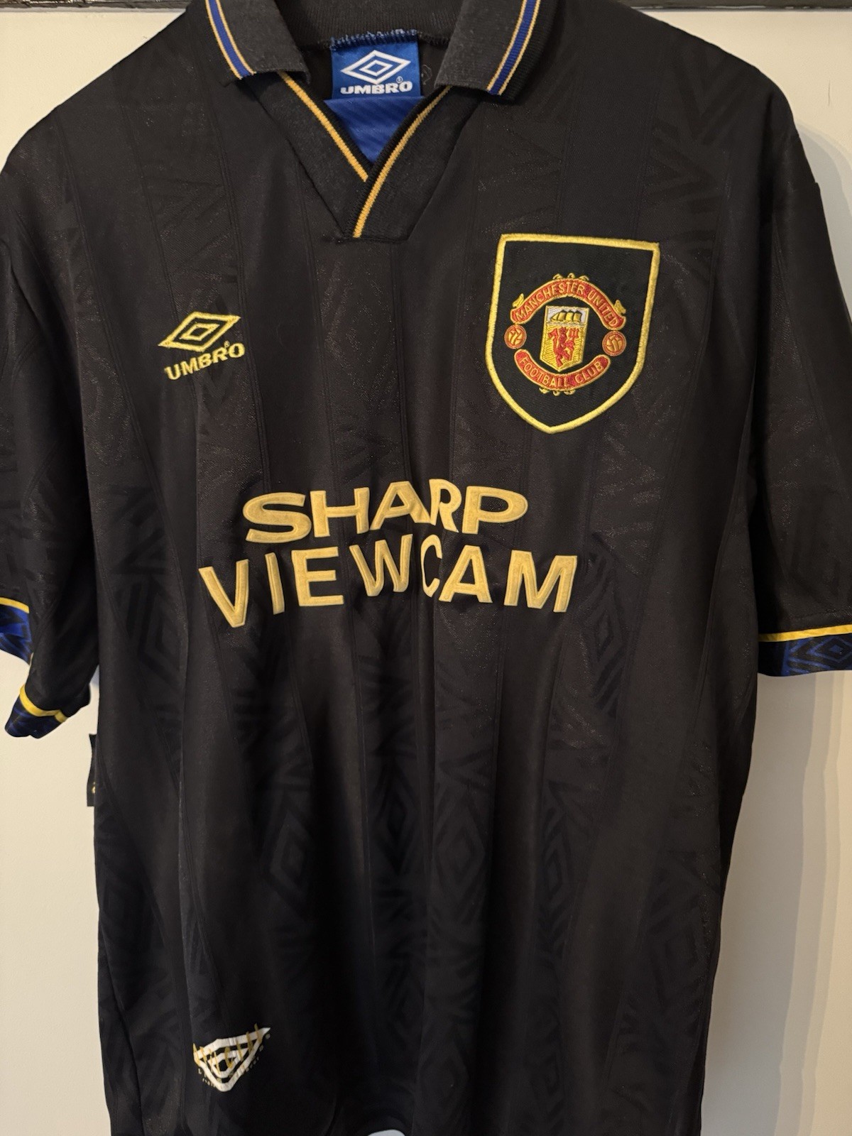 Original Umbro Manchester United Shirt 1993/94 Season LMen’s Great Condition L for sale on Ebay