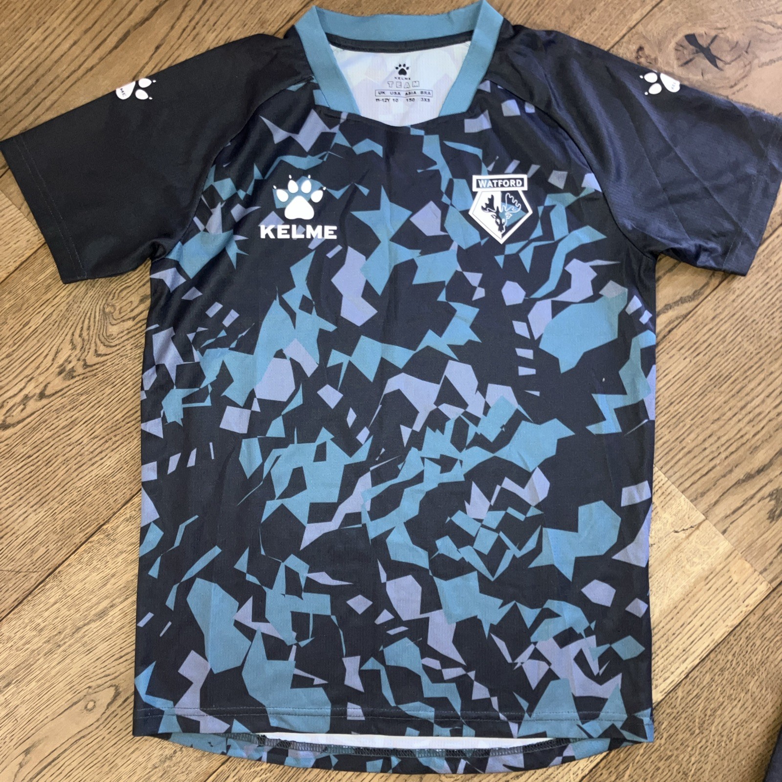 Watford Football T-shirt Size 11-12 Kelme Team Black Blue Short Sleeve Excellent for sale on Ebay