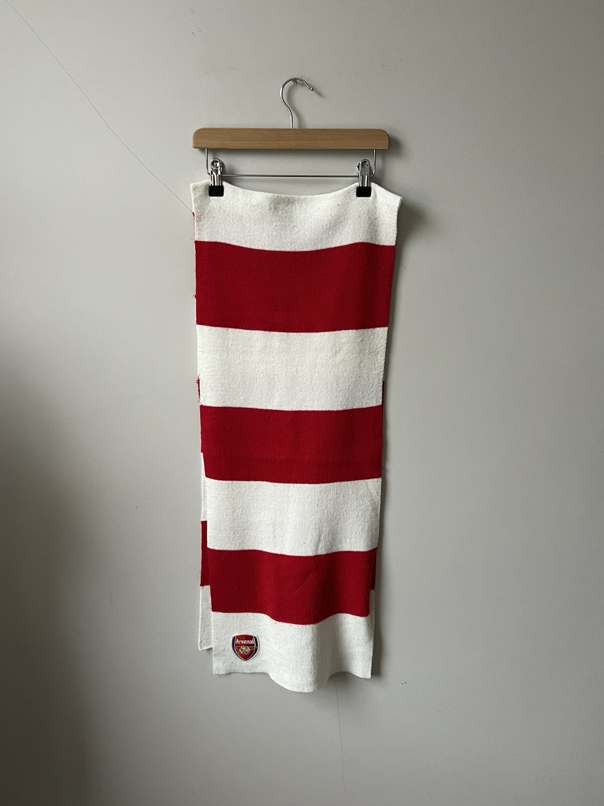 Arsenal Scarf Red White One Size Large Soft Cotton Badge Patch Great Condition for sale on Ebay