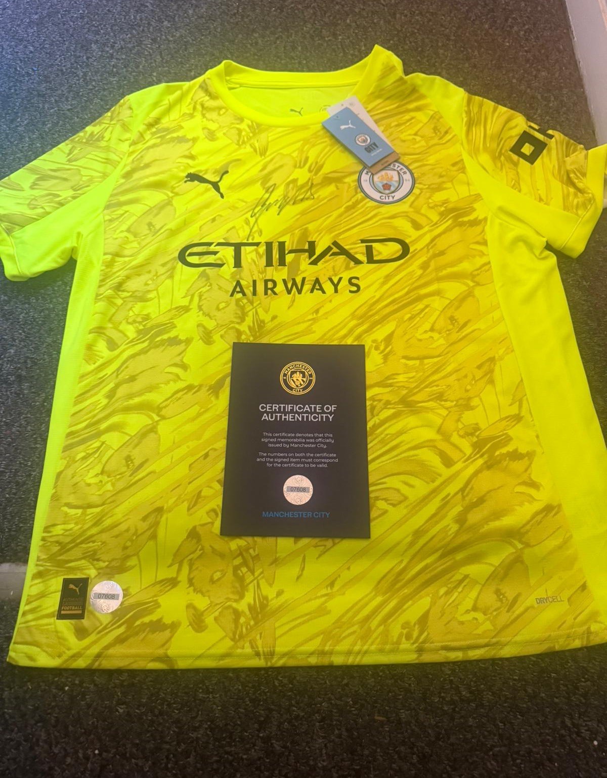 Gianluigi Donnarumma Signed Manchester City 25/26 shirt Club Coa SALE 99p start for sale on Ebay