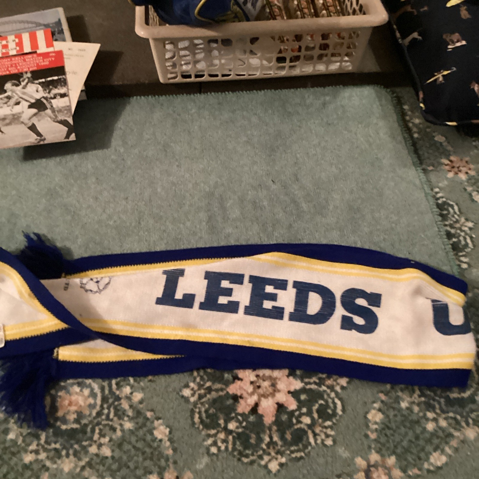 Leeds Utd scarf. 1980s? for sale on Ebay