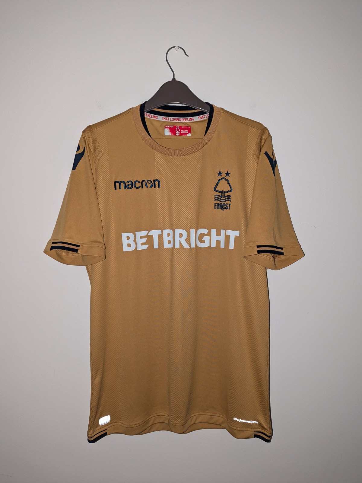 RARE Nottingham Forest FC Official 2018-2019 Macron Gold Third Shirt Medium for sale on Ebay