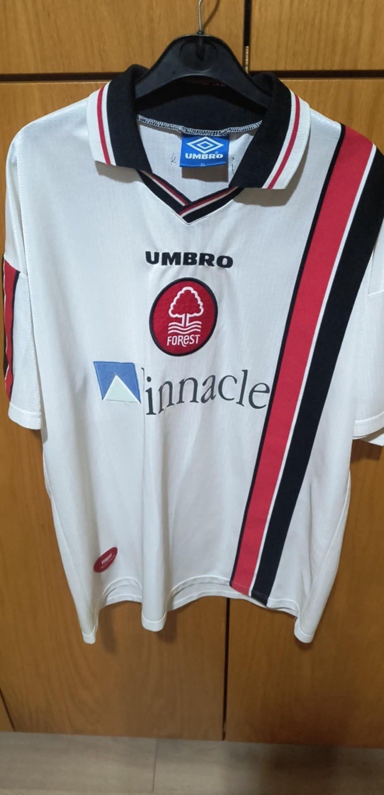 Nottingham Forest 1997 Away Shirt Men’s XL for sale on Ebay