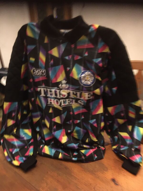 Retro Leeds United Football Club Goalkeepers Shirt 1993/5 Size L for sale on Ebay